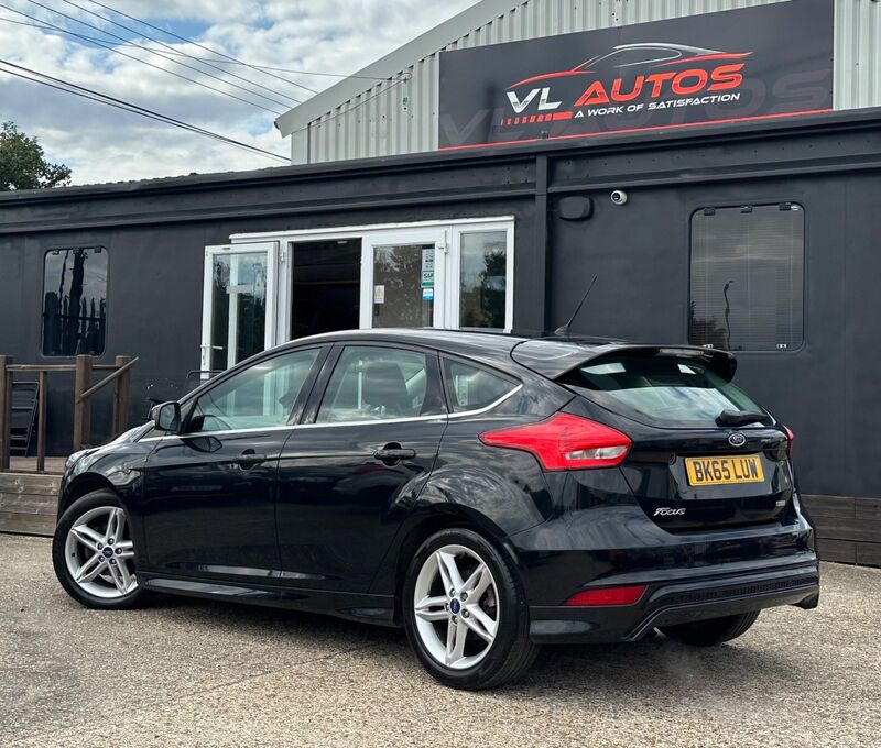 FORD FOCUS