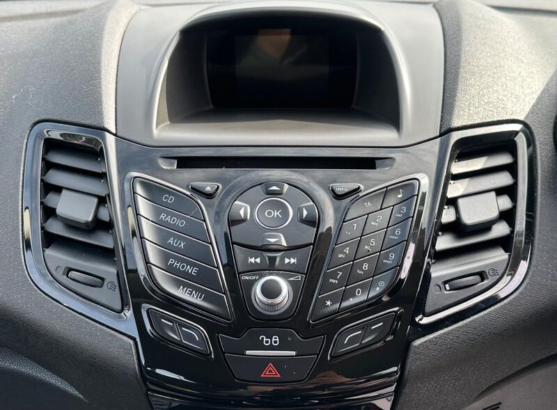 FORD FIESTA