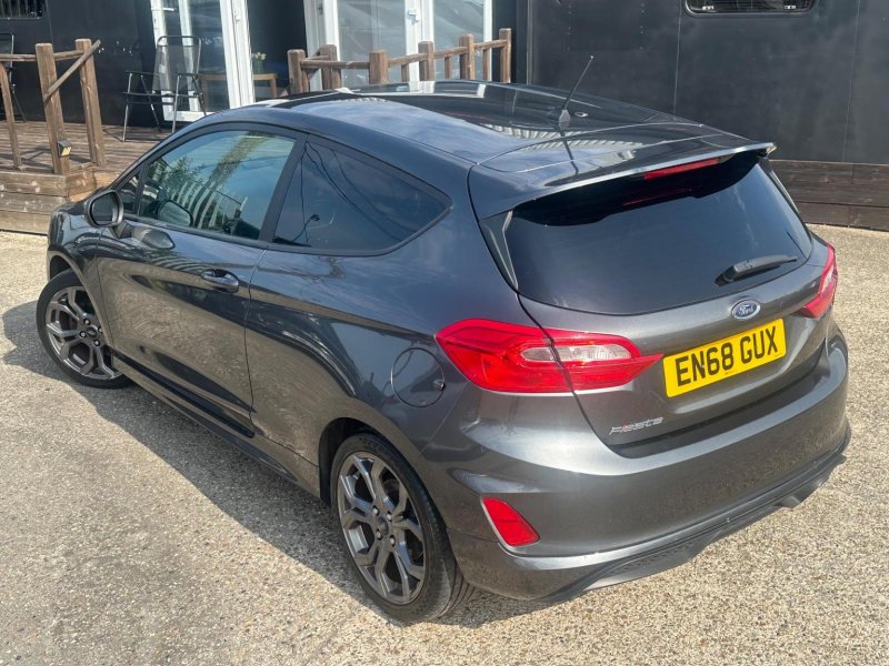 FORD FIESTA