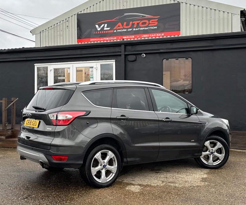 FORD KUGA