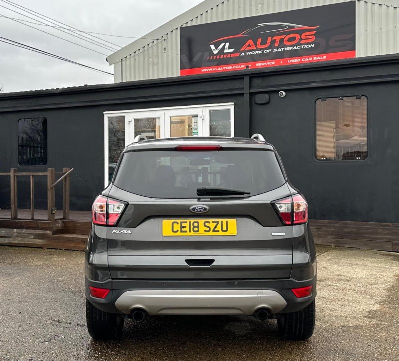 FORD KUGA