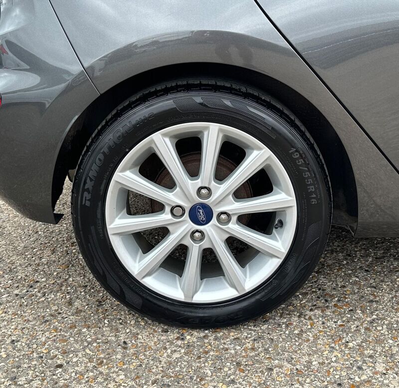 FORD FIESTA