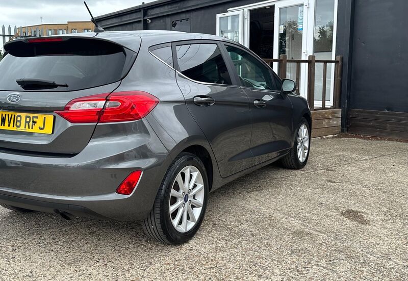 FORD FIESTA