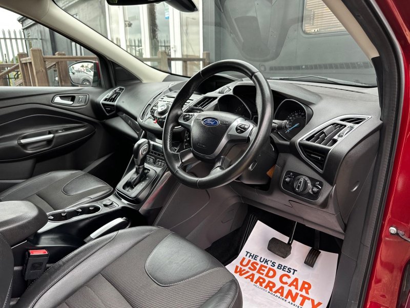FORD KUGA