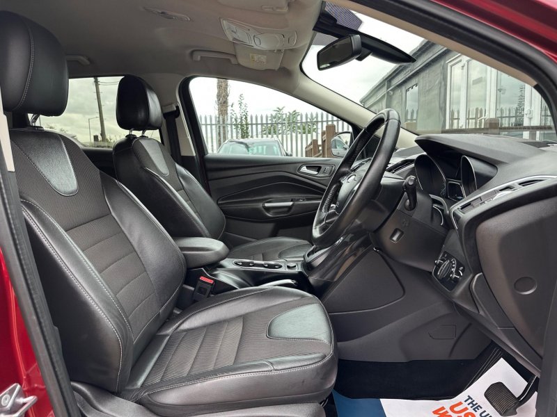 FORD KUGA