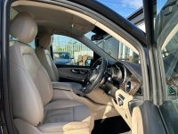 MERCEDES-BENZ V CLASS