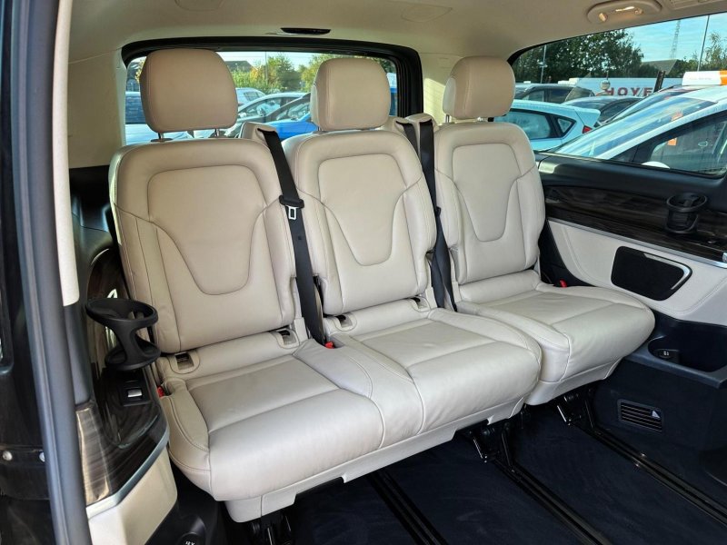 MERCEDES-BENZ V CLASS
