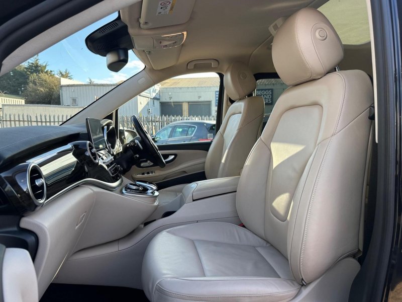 MERCEDES-BENZ V CLASS