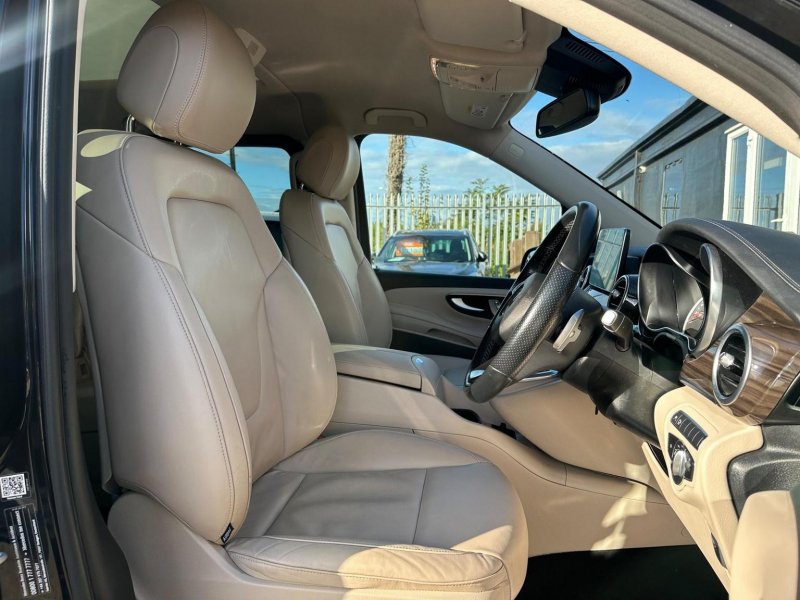 MERCEDES-BENZ V CLASS
