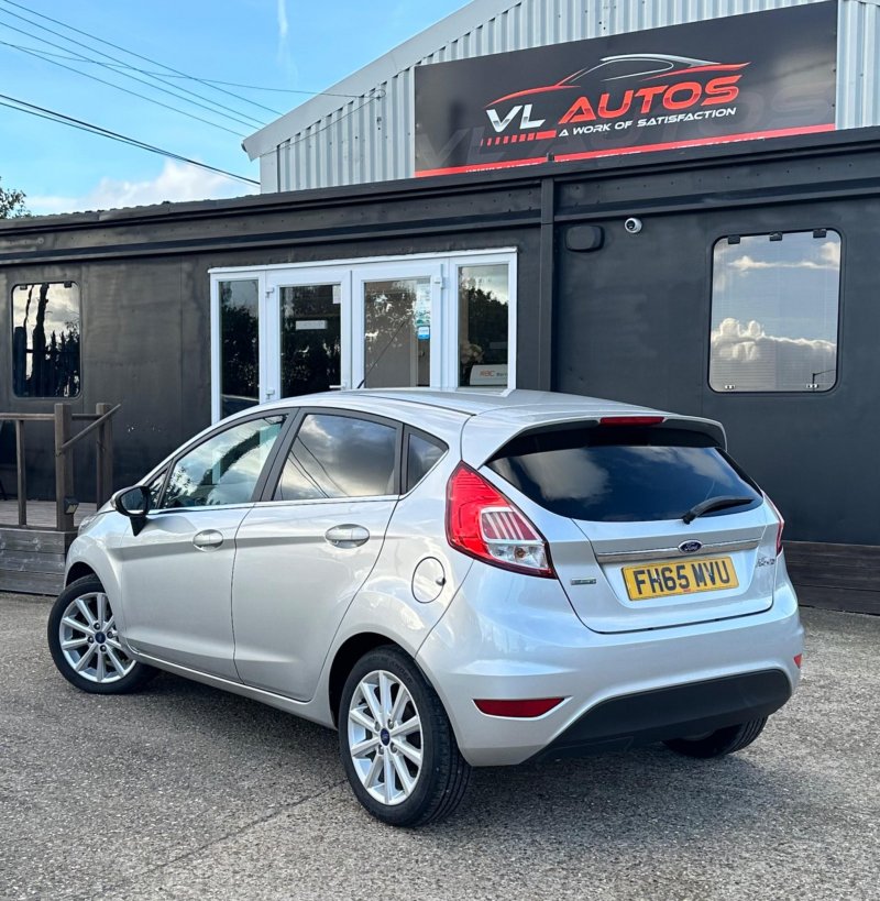 FORD FIESTA