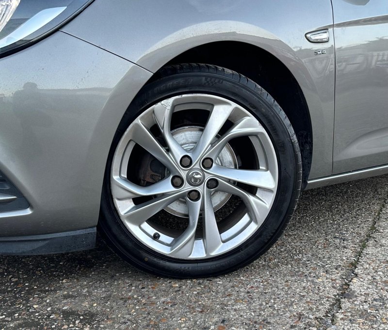 VAUXHALL ASTRA