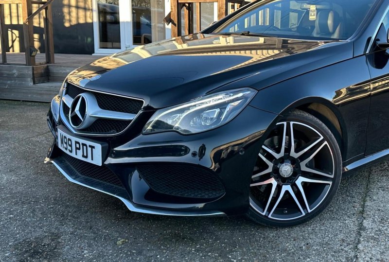 MERCEDES-BENZ E CLASS