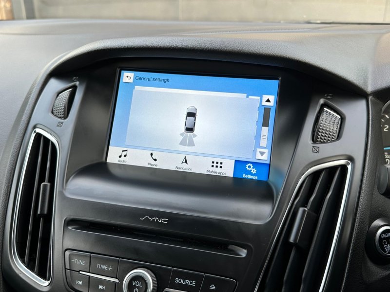 FORD FOCUS