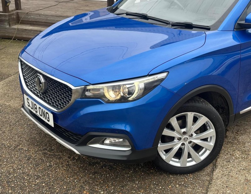 MG ZS