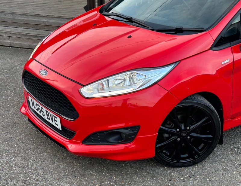 FORD FIESTA