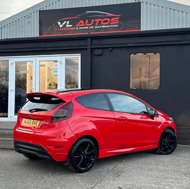 FORD FIESTA