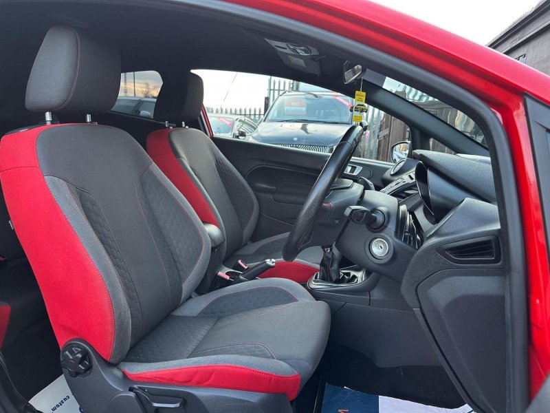 FORD FIESTA
