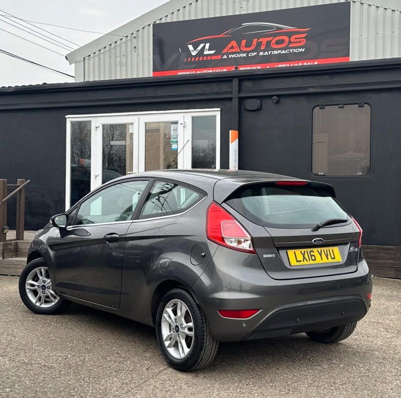 FORD FIESTA