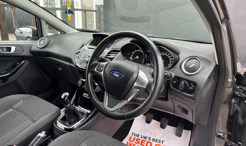 FORD FIESTA