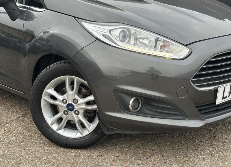 FORD FIESTA