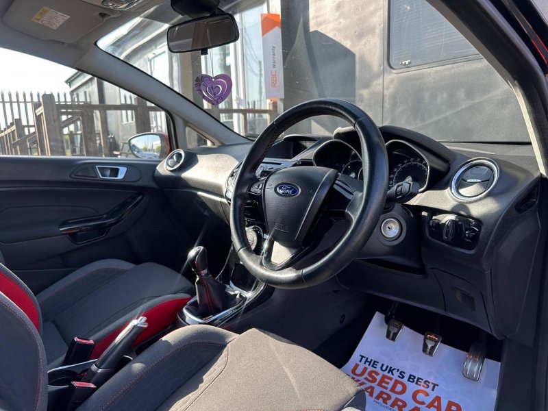 FORD FIESTA
