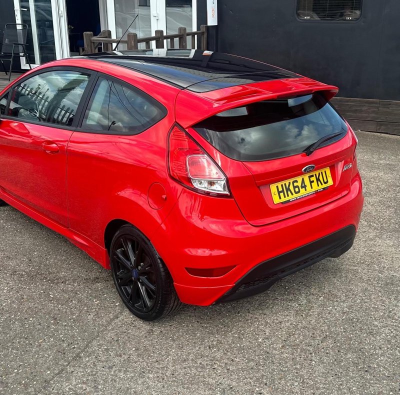 FORD FIESTA