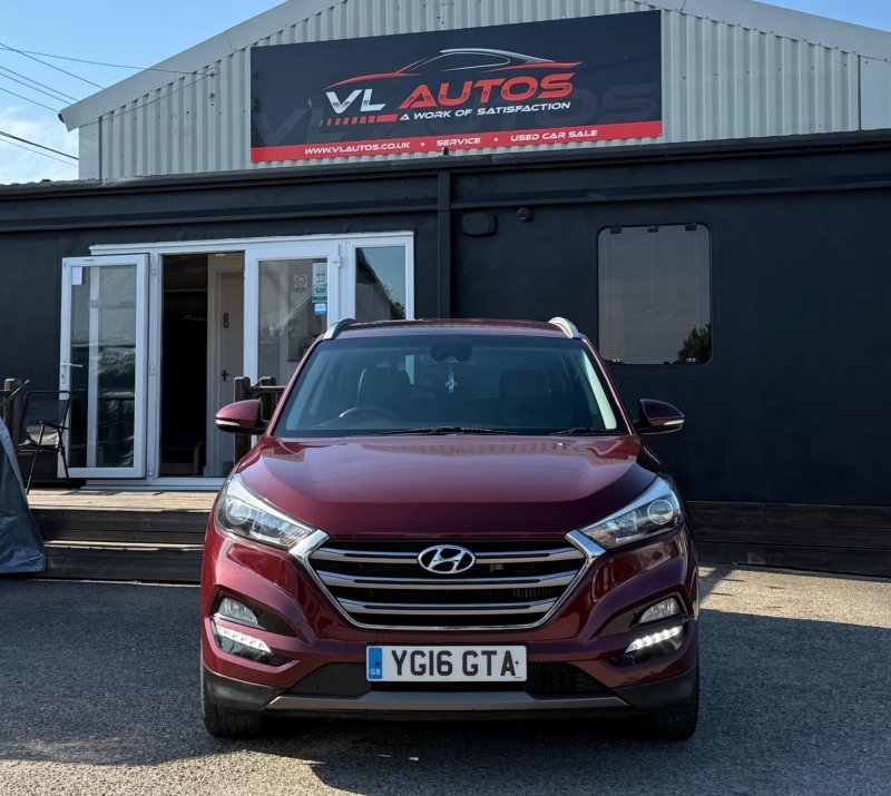 HYUNDAI TUCSON