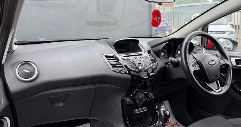 FORD FIESTA