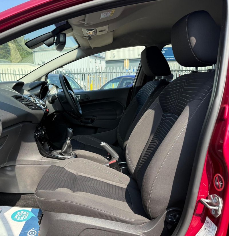 FORD FIESTA