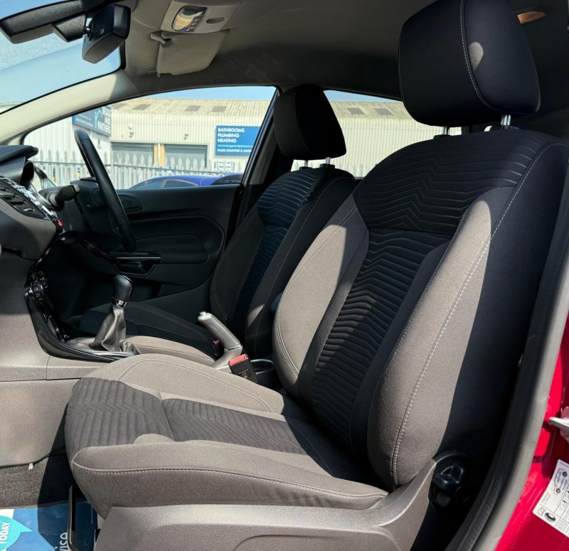 FORD FIESTA